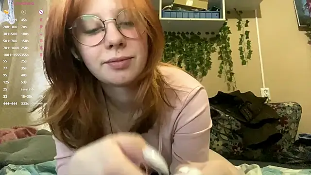 AnitaVanruiten online show from 10-28-25, 07:18