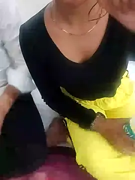 Snapshot of Saniya_Doll chatting on 07-11-26, 08:20 Saniya Doll online show from 07-11-26, 08:20