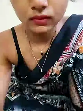 Snapshot of Saniya_Doll chatting on 07-15-26, 07:32 Saniya Doll online show from 07-15-26, 07:32