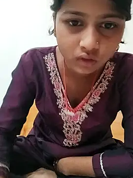 Saniya Doll online show from 06-04-26, 05:28