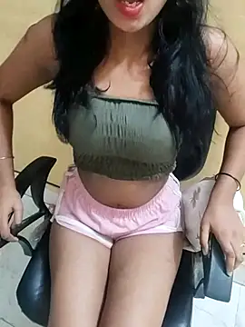 Snapshot of Saniya_Doll chatting on 06-20-26, 04:34 Saniya Doll online show from 06-20-26, 04:34