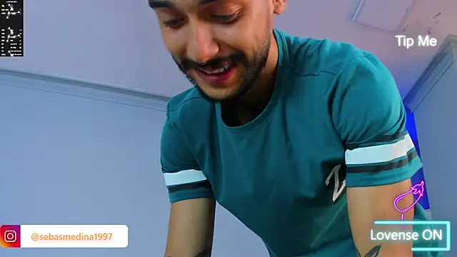 Snapshot of 2_fire chatting on 10-22-25, 08:08 2 fire online show from 10-22-25, 08:08