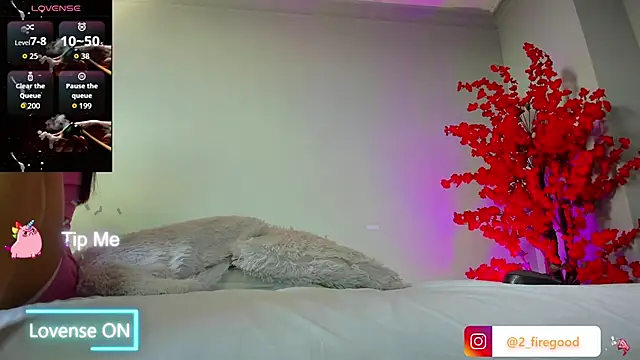 Snapshot of 2_fire chatting on 11-21-25, 08:08 2 fire online show from 11-21-25, 08:08