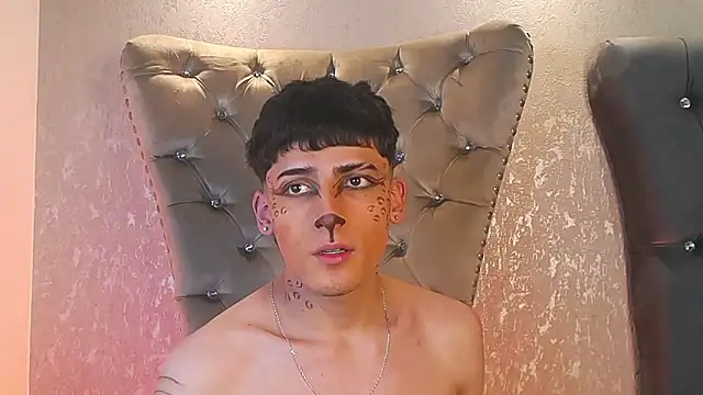 MateoMitchell online show from 10-24-25, 05:28