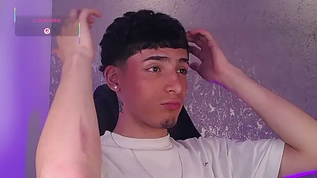 MateoMitchell online show from 12-03-25, 05:08