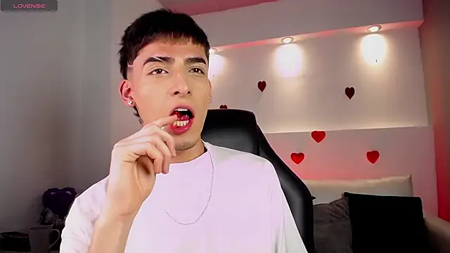 MateoMitchell online show from 03-06-26, 04:40