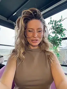 AvaMaddisson online show from 03-28-26, 06:36