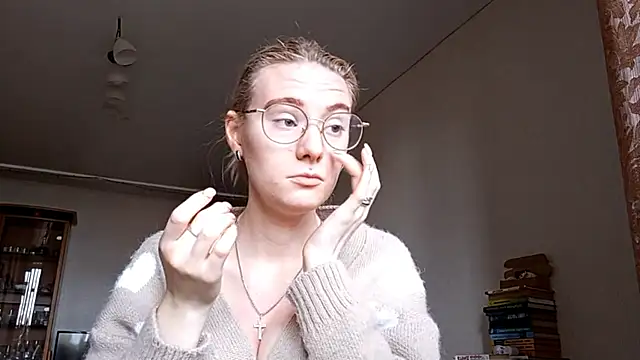 Snapshot of _SwimmyGrl_ chatting on 10-12-25, 06:04 SwimmyGrl online show from 10-12-25, 06:04