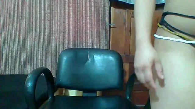 JuicyVixen  online show from 02-12-26, 06:24