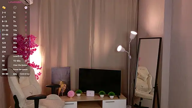 Playful Lia online show from 01-08-26, 02:34