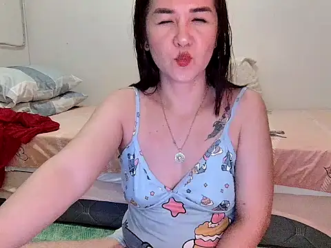 KissHott online show from 07-06-26, 01:29