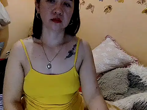 KissHott online show from 02-08-26, 01:42