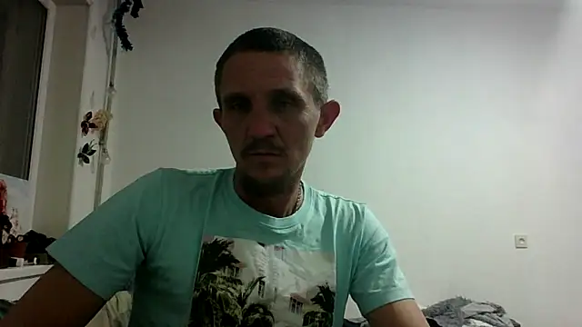 Twolatte1520 online show from 04-02-26, 05:19