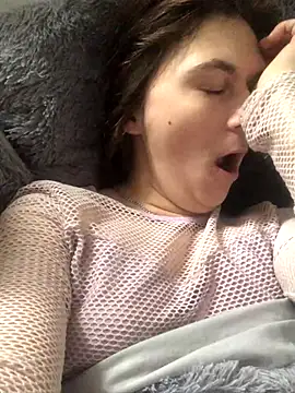 Snapshot of Twolatte1520 chatting on 10-26-25, 10:15 Twolatte1520 online show from 10-26-25, 10:15