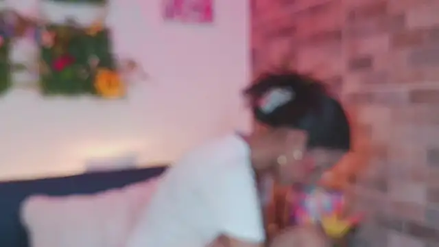 luna valen online show from 03-12-26, 04:18