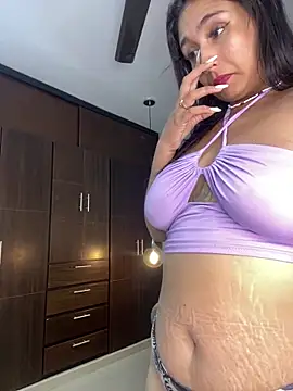 Rose monroee online show from 11-19-25, 07:25