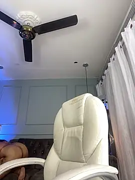 Rose monroee online show from 05-30-26, 07:30