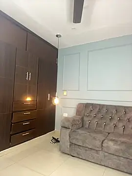 Rose monroee online show from 01-15-26, 07:50