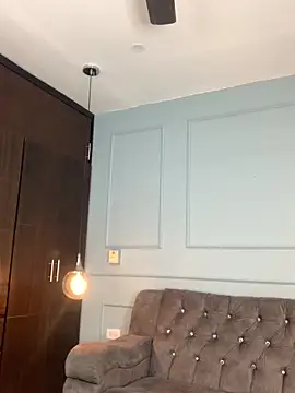 Rose monroee online show from 11-26-25, 07:25