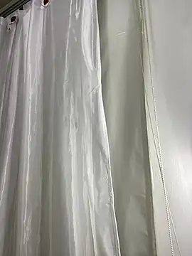 Rose monroee online show from 04-04-26, 07:31