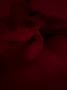 nieonixpeek19 online show from 11-18-25, 07:17