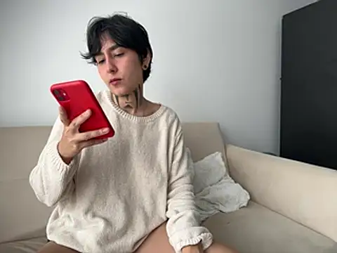 DaisyEmily online show from 04-15-26, 03:38