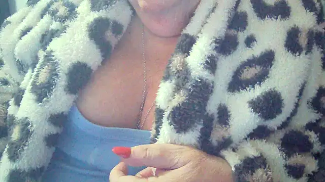 Snapshot of Playful_MILF_Demi chatting on 02-07-26, 10:23 Playful MILF Demi online show from 02-07-26, 10:23