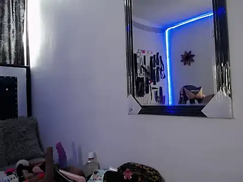 Aron and Queen Annie online show from 12-01-25, 09:15