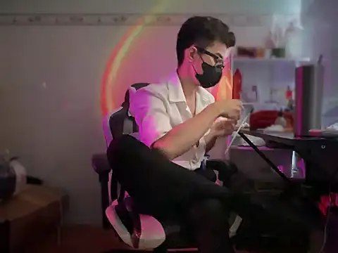 Wuza-H online show from 10-13-25, 09:00