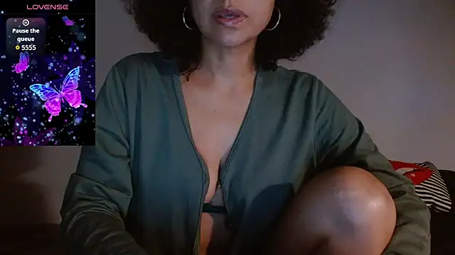 Seductress Malia online show from 07-14-26, 01:16