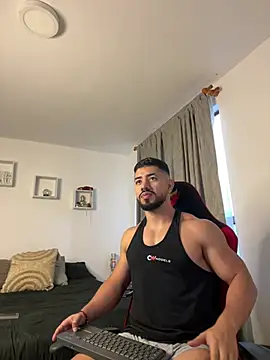 Ezzio Scolaro online show from 03-10-26, 10:14