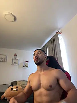 Ezzio Scolaro online show from 11-02-25, 04:45