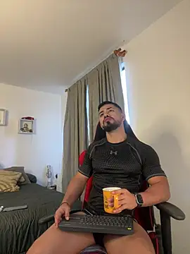 Ezzio Scolaro online show from 03-22-26, 10:44