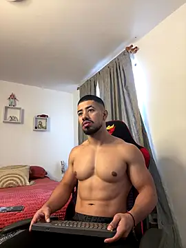 Ezzio Scolaro online show from 12-03-25, 12:26