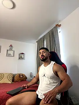 Ezzio Scolaro online show from 01-16-26, 07:51