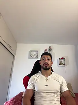 Ezzio Scolaro online show from 04-09-26, 11:33