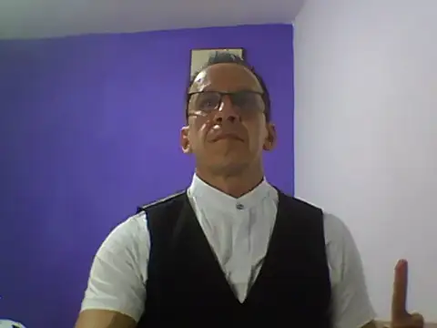  axelking  online show from 01-09-26, 03:46