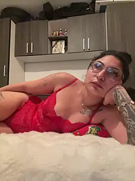 Snapshot of bia900bianca chatting on 12-16-25, 08:13 bia900bianca online show from 12-16-25, 08:13