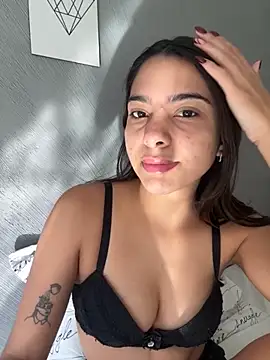 liz maciel online show from 10-15-25, 12:13