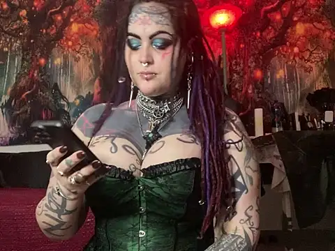 nyxvelon online show from 02-04-26, 11:00