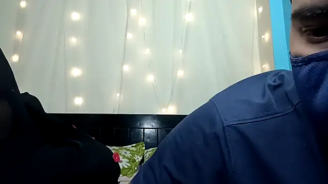 horny milf couple online show from 03-11-26, 06:18