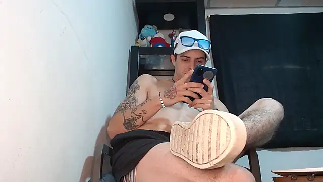 imsammytop online show from 10-18-25, 09:17