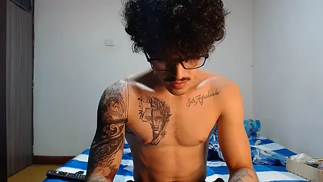 imsammytop online show from 06-12-26, 06:44