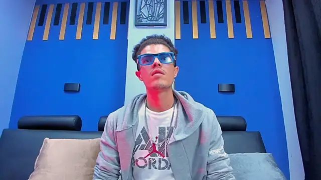 imsammytop online show from 10-27-25, 11:33