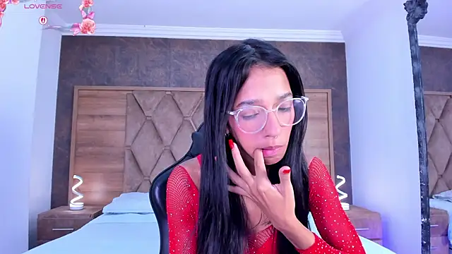 ScarletEvanss  online show from 11-01-25, 11:37