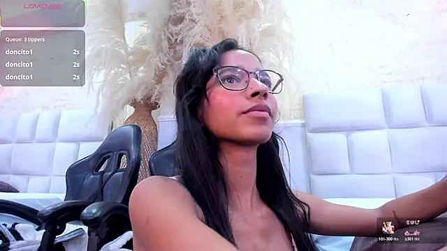ScarletEvanss  online show from 05-02-26, 11:15