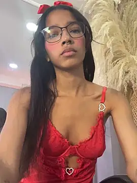 ScarletEvanss  online show from 05-09-26, 11:02