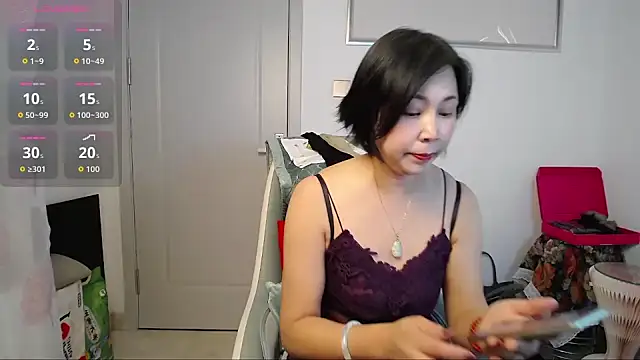 selinajuan online show from 11-06-25, 11:31