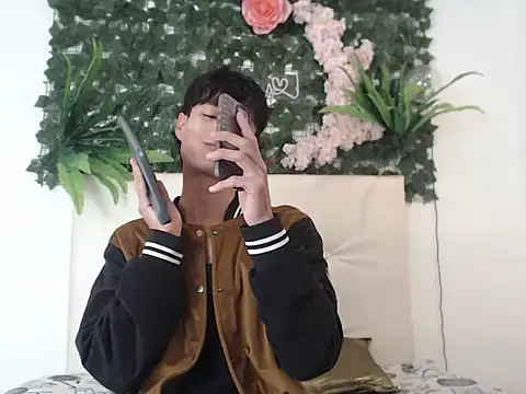 alex russo   online show from 10-25-25, 03:38