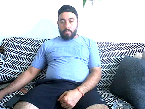 Snapshot of Domfetishx chatting on 10-14-25, 05:35 Domfetishx online show from 10-14-25, 05:35